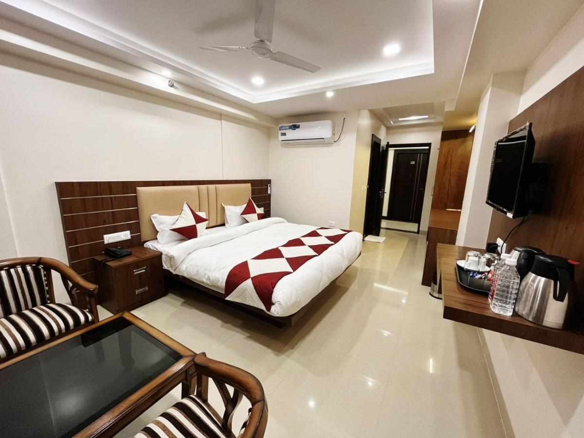 Hotel Mk Grand *