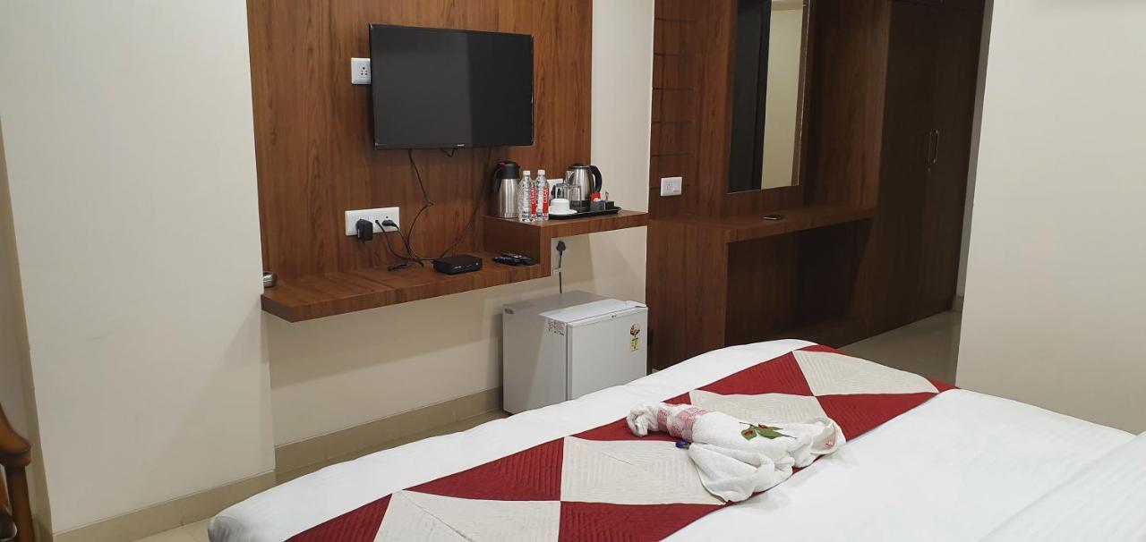 Mk Grand Hotel *